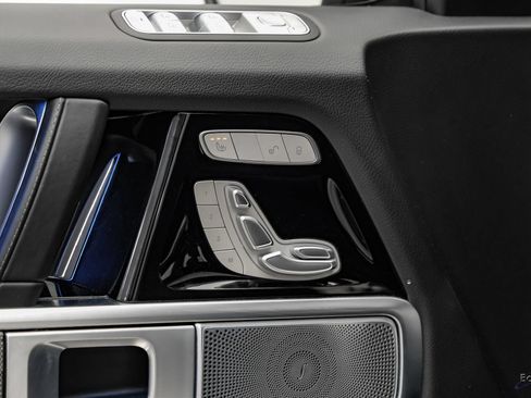 Used 2025 Mercedes-Benz G 550 w/ Exclusive Interior Package image 79