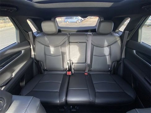 Used 2025 Cadillac XT5 Premium Luxury w/ Technology Package image 23