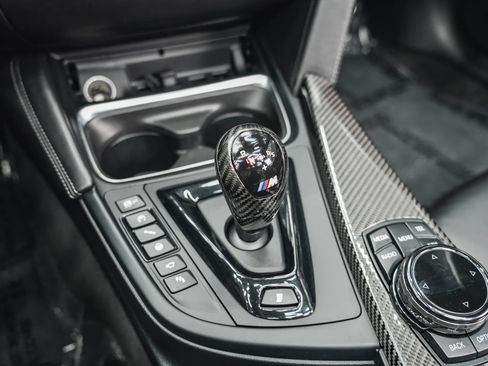 Used 2016 BMW M4 Convertible image 52