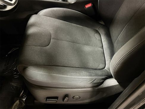 Used 2020 Hyundai Santa Fe SEL w/ Convenience Package image 22