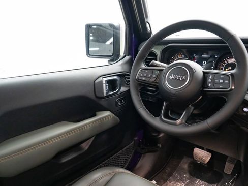 New 2026 Jeep Gladiator Mojave image 11