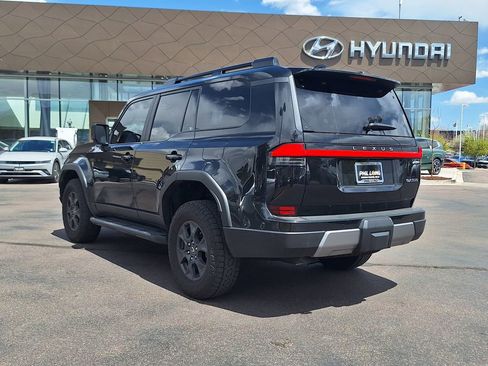 Used 2024 Lexus GX 550 AWD/4WD image 5