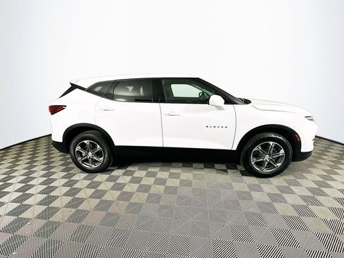 Used 2023 Chevrolet Blazer LT FWD image 11