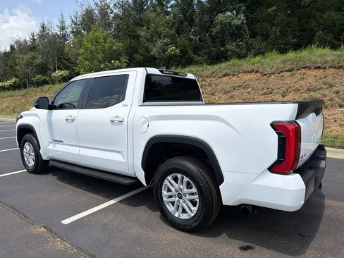 Used 2024 Toyota Tundra SR5 w/ SR5 Premium Package AWD/4WD image 6