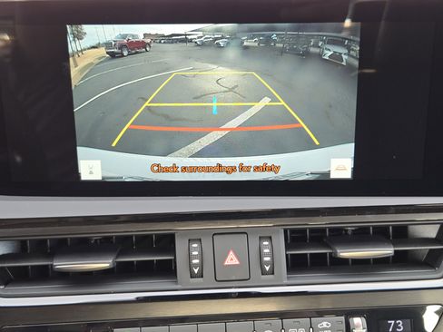 New 2025 Lexus ES 350 ES 350 w/ Premium Package image 13