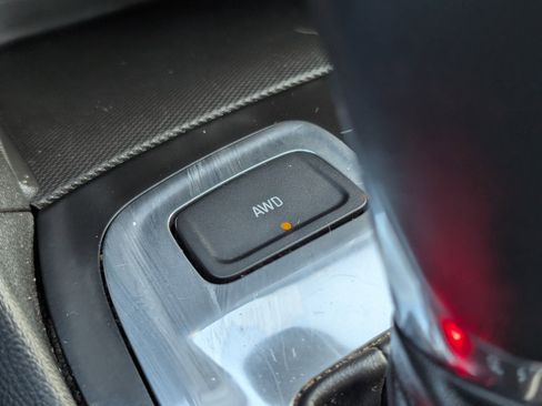 Used 2019 Chevrolet Equinox LT image 22