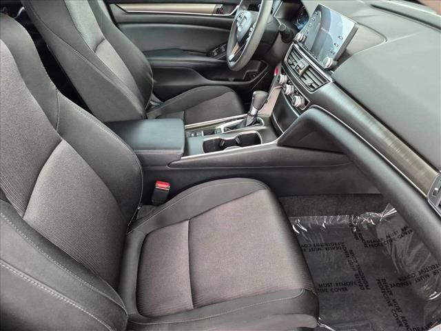 Used 2018 Honda Accord LX image 19