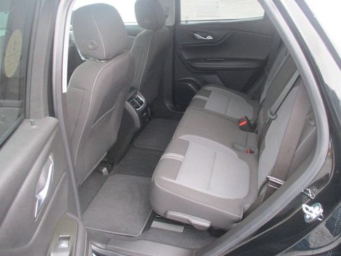 Used 2023 Chevrolet Blazer LT AWD/4WD image 16