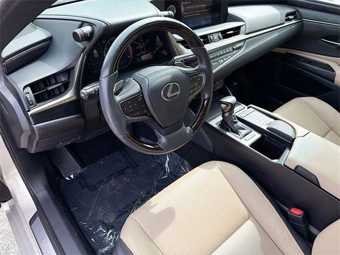 Used 2020 Lexus ES 350 w/ Premium Package image 26