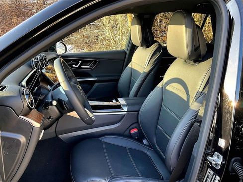 Certified 2026 Mercedes-Benz GLC 300 4MATIC image 27