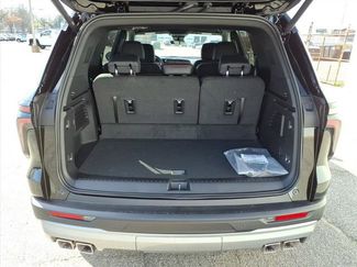 New 2026 Chevrolet Traverse Z71 w/ Enhanced Driving Package video 4