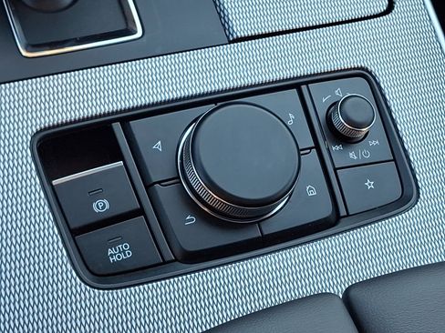 Certified 2025 MAZDA CX-70 3.3 Turbo S w/ Premium Package image 29