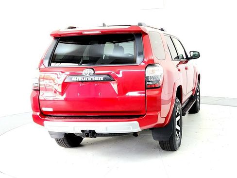 Certified 2024 Toyota 4Runner TRD Off-Road Premium w/ Moonroof Package AWD/4WD image 5