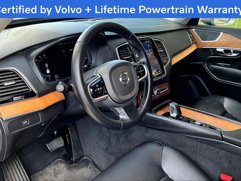 Certified 2025 Volvo XC90 B6 Plus image 17