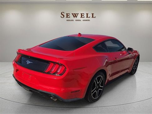 Used 2021 Ford Mustang Premium image 4