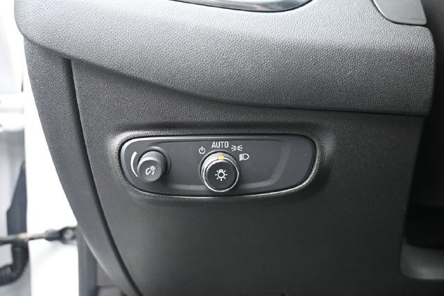 Used 2024 Chevrolet Equinox LT AWD/4WD image 17