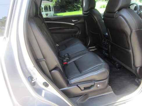 Used 2017 Acura MDX w/ Technology Package AWD/4WD image 9