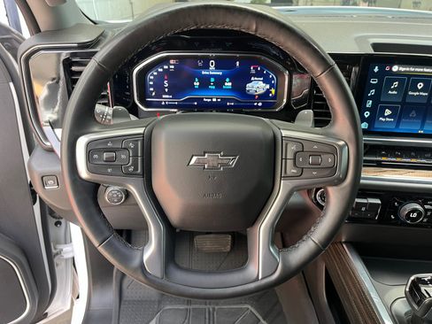 Used 2025 Chevrolet Silverado 1500 RST w/ RST All Star Premium Package AWD/4WD image 12