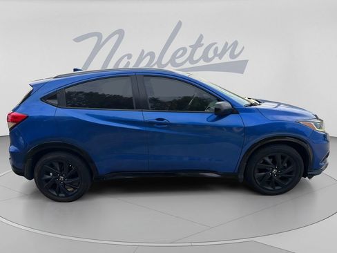 Used 2021 Honda HR-V Sport image 8