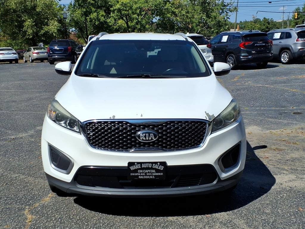 Used 2017 Kia Sorento FWD w/ LX Convenience Package image 10