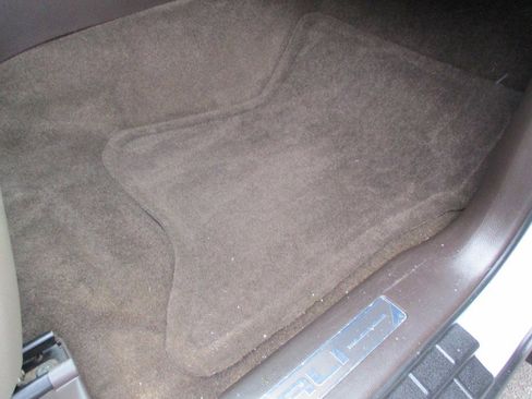 Used 2015 GMC Sierra 2500 Denali w/ Driver Alert Package image 22