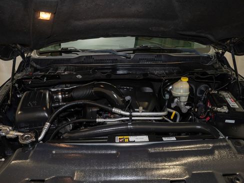 Used 2016 RAM 1500 Laramie w/ Convenience Group image 22