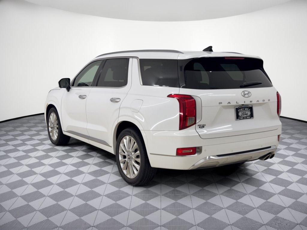 Used 2020 Hyundai Palisade Limited FWD image 3