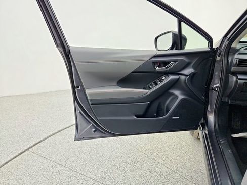Used 2024 Subaru Crosstrek 2.5i Limited w/ Crosstrek Mirror Package image 24