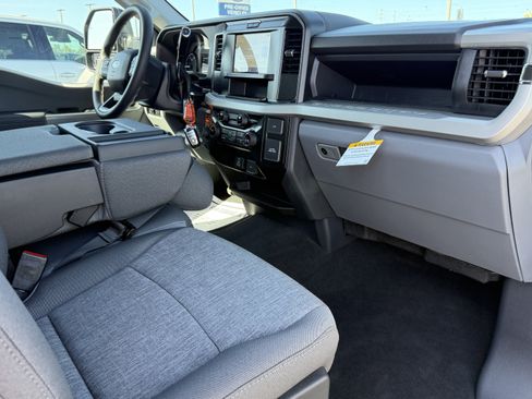 New 2026 Ford F250 XL w/ STX Appearance Package AWD/4WD image 8