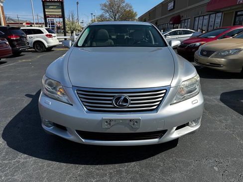 Used 2010 Lexus LS 460 image 2