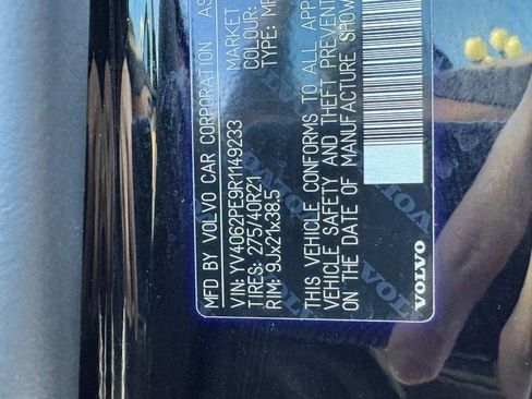 Certified 2024 Volvo XC90 B6 Plus w/ Protection Package Premier image 25