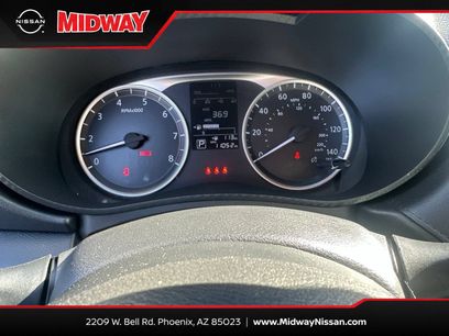 Used 2025 Nissan Versa S w/ Trunk Package