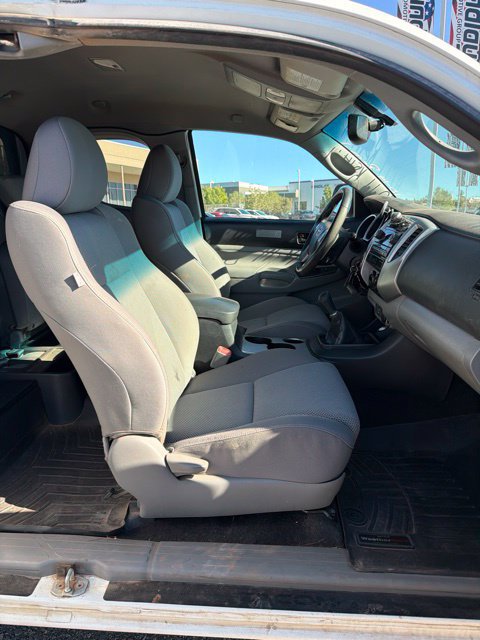 Used 2012 Toyota Tacoma 4x4 Access Cab V6 w/ TRD Off-Road Pkg image 15