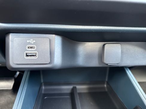 New 2026 Ford Maverick XL image 29