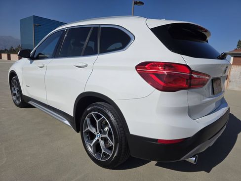 Used 2018 BMW X1 xDrive28i AWD/4WD image 10