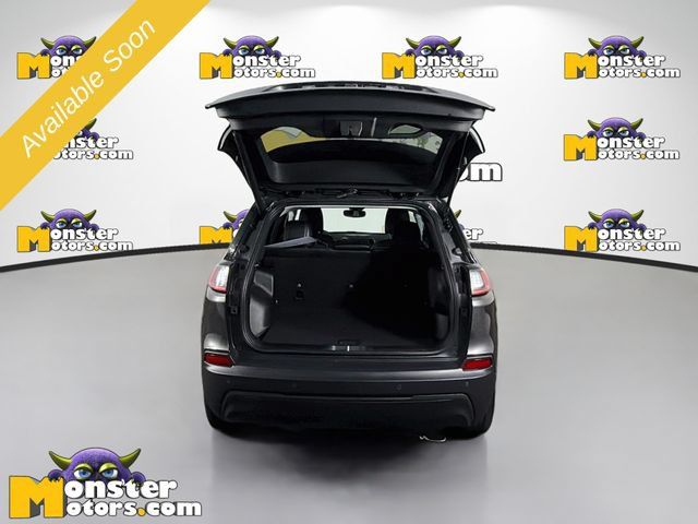 Used 2023 Jeep Cherokee Altitude Lux w/ Elite Group AWD/4WD image 26