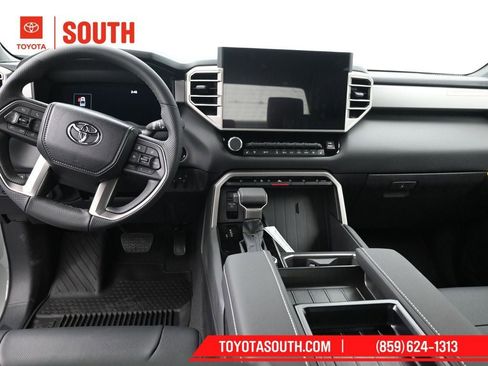 New 2026 Toyota Tundra Limited AWD/4WD image 10