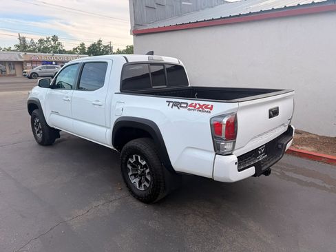 Used 2023 Toyota Tacoma TRD Off-Road w/ Technology Package image 7