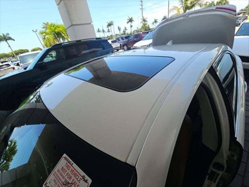 Used 2018 Lexus ES 350 w/ Luxury Package w/Wood Trim FWD image 14