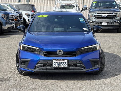 Used 2023 Honda Civic Sport image 2