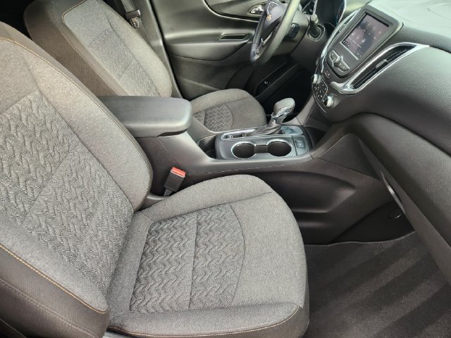 Used 2024 Chevrolet Equinox LT FWD image 13