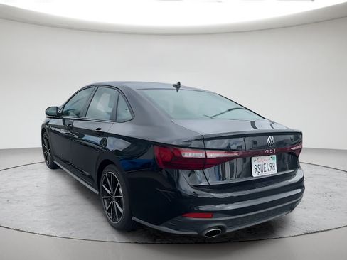 Used 2025 Volkswagen Jetta GLI Autobahn FWD image 7