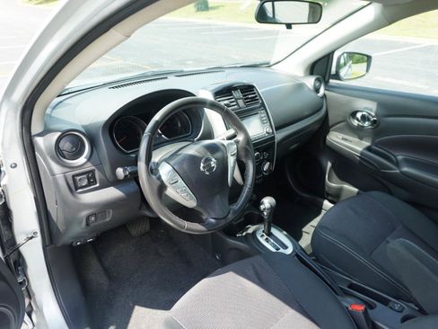 Used 2017 Nissan Versa SV w/ SV Special Edition Package FWD image 24