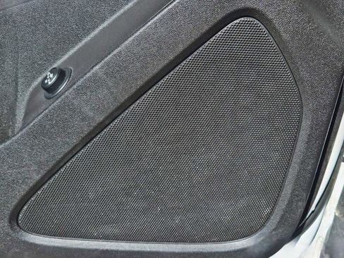 Used 2024 Chevrolet Equinox LT image 29