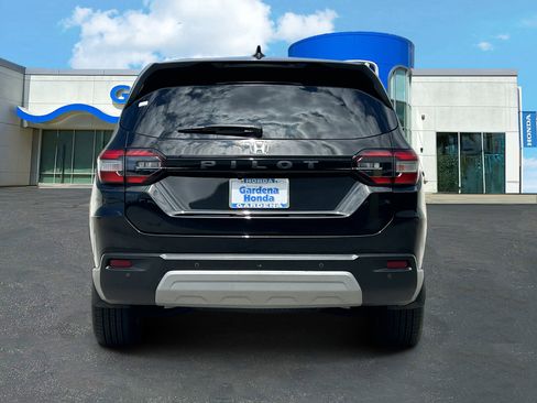 Used 2023 Honda Pilot EX-L image 5