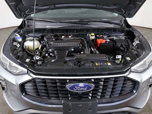 Used 2024 Ford Escape Platinum AWD/4WD image 21
