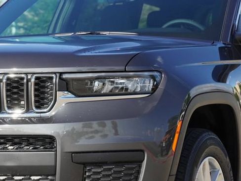 New 2026 Jeep Grand Cherokee L Laredo AWD/4WD image 4