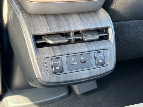 Certified 2023 Nissan Ariya Engage image 14