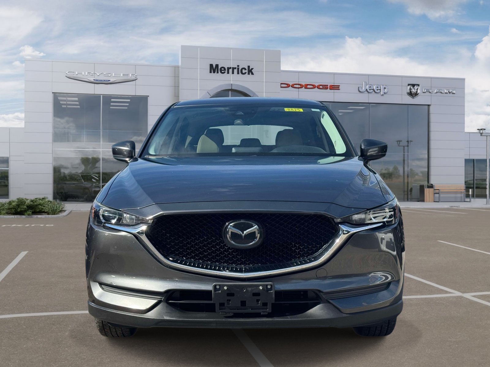 Used 2019 MAZDA CX-5 Touring AWD/4WD image 2