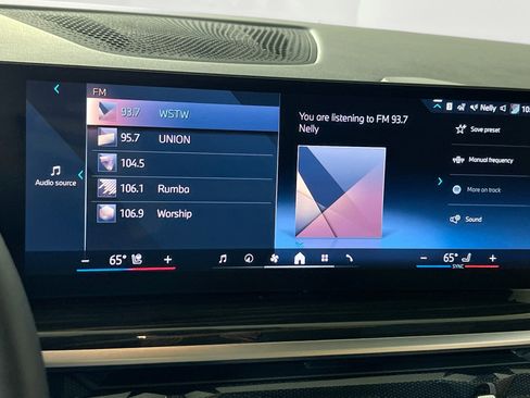 Used 2024 BMW X5 xDrive40i w/ Parking Assistance Package image 15